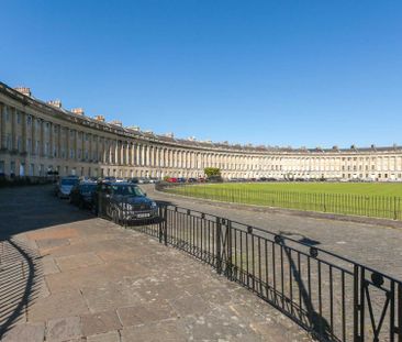 Royal Crescent - Photo 4