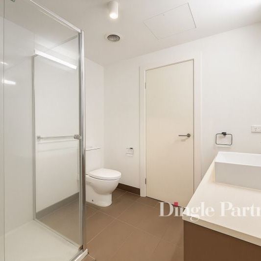 Modern Urban Living in a Prime Footscray Location - Photo 1