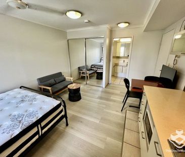 STUDIO IN PRIME BRISBANE CITY LOCATION FOR RENT! - Photo 1