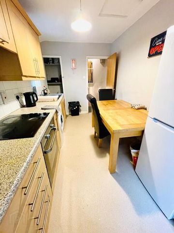 Westminster Street, Room 2, All Bills Included, Belfast, BT7 1LA - Photo 5