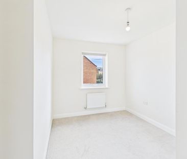 Dowsell Way, Yate, Bristol - Photo 5