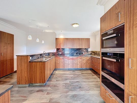 Appartement d'exception de 5,5 pièces avec vue imprenable sur le lac - Photo 1