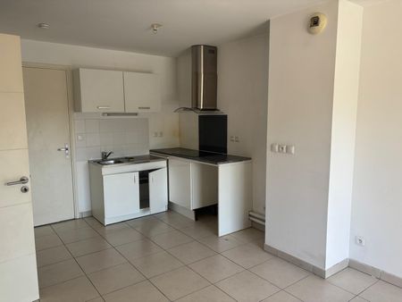 Location Appartement 2 pièces 37m² MONTPELLIER 34070 - Photo 2