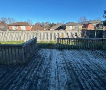 58 Rundles Cres Barrie | $2200 per month | Plus Heat | Plus Water |... - Photo 1