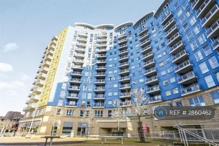 2 bedroom flat to rent - Photo 5