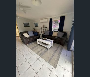 115 Truro Street, Torquay, Qld 4655 - Photo 5