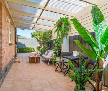 Charming Three Bedroom House close to Glenelg - Photo 4