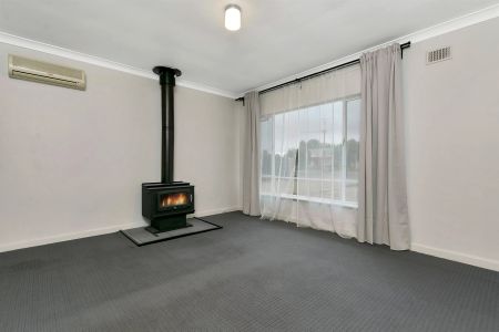 28 Bailey Road - Photo 2