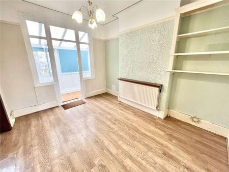 Oakhurst Road, Southend-on-sea, Essex, SS2 - Photo 2