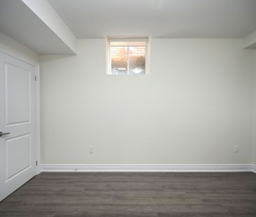 For Lease - 46 Mevira Gardens Unit# (Lower Level), Oakville, Ontario - Photo 6