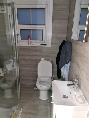 Studio Flat, Brownhill Road, SE6 - Photo 1