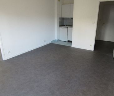Location Appartement 1 pièce 37m² RENNES 35000 - Photo 2