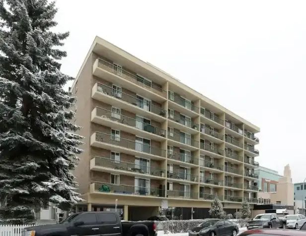 Granville House | 510 21 Avenue SW, Calgary - Photo 1