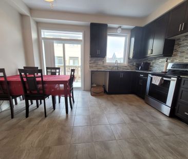 For Lease - 6 Pringle Lane, Hamilton, Ontario - Photo 2