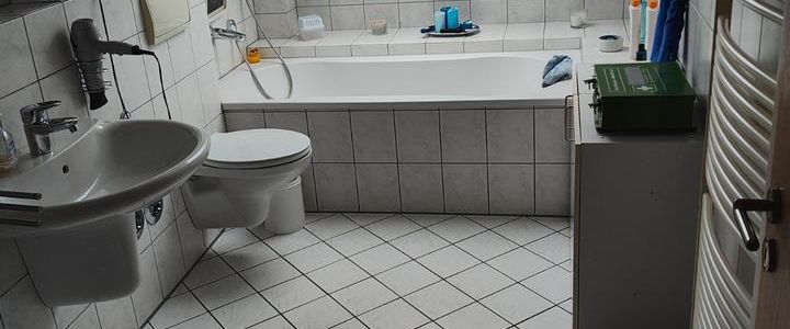 Helle Dachgeschosswohnung mit Aufzug und Balkon in Buer - Foto 1