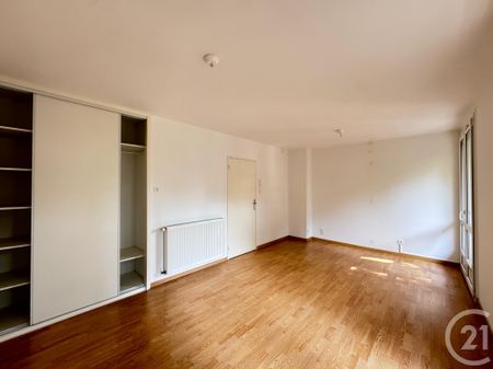 Location Appartement 3 pièces 84m² MONTIGNY LES METZ 57950 - Photo 5