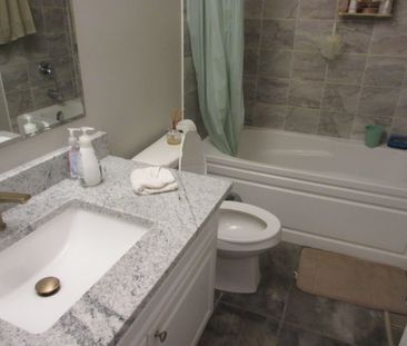For Lease - 165 Seabrook Drive Unit# Upper Level, Kitchener, Ontario - Photo 2