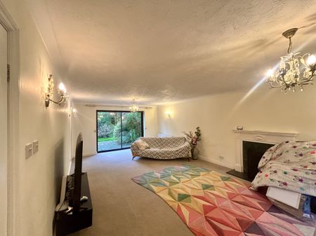 Lewes Road, Uckfield, Blackboys - Photo 2