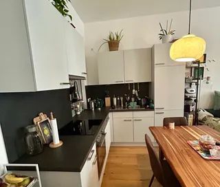 Anfragestopp! Wunderschöne sanierte Altbauwohnung mit Balkon - Photo 3
