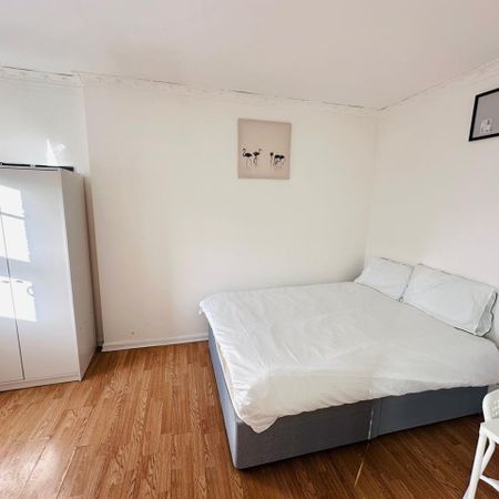 Room in a Shared House, Ring House, E1 - Photo 4