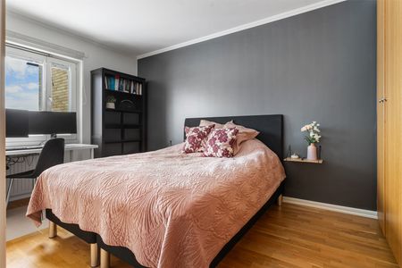 Kyrkvärdsplan, Uttran - Photo 4