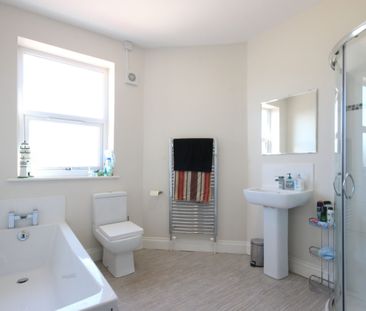 Double Room-Easy access to M5 - Photo 6