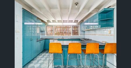 House Size Three Bedroom Unit!, Next To Carlingford Court! - Photo 3