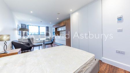 Studio to rent - Photo 2