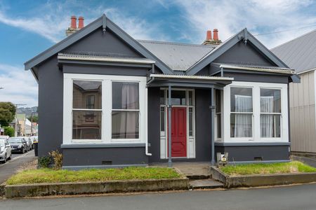 2025 Fantastic Five bedder on Frederick - AVAILABLE SHORT TERM - Photo 3