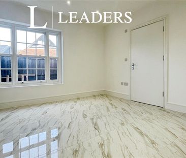 2 bedroom apartment to rent East Street, Rochford, Essex, SS4 - Photo 1