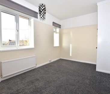 3 bedroom House To Let - Photo 6
