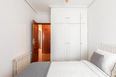 Carrer del Doctor Vila Barberà, Valencia, Valencian Community 46007 - Photo 2