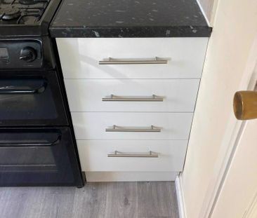 2 bedroom semi-detached house to rent - Photo 4