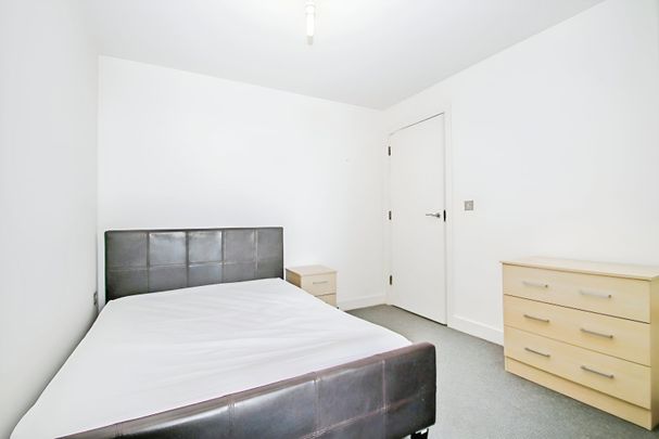 2 bedroom property to rent - Photo 1