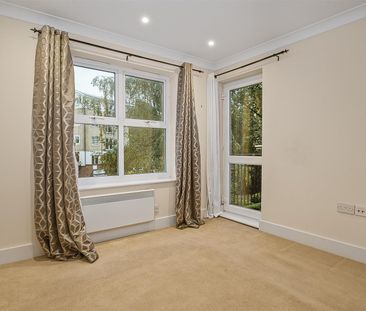 Russell Road, Town Centre, Basingstoke - Photo 3