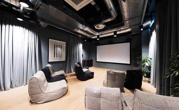 Medium Standard Double Ensuite - Photo 1