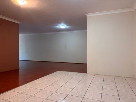 GROUND FLOOR 2 BEDROOM UNIT - Photo 2