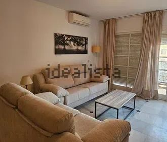 Alquiler de piso en Centro Ciudad - Photo 3