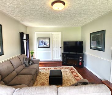 For Lease - 1252 Shore Acres Drive, Innisfil, Ontario - Photo 5