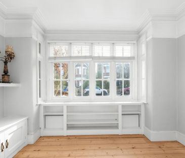 4 bedroom terraced house to rent - Photo 3