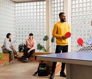 Medium Highest Double Ensuite - Photo 2