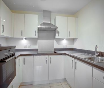 Keeper Close, Taunton, TA1 - Photo 1