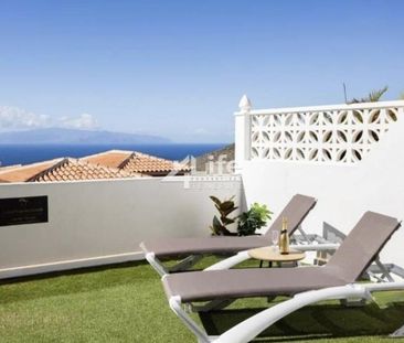 Luxury Villa for rent in Costa Adeje, Spain - Photo 2