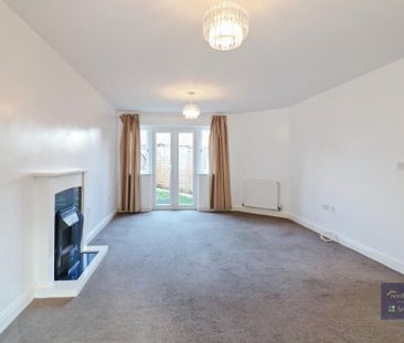 4 bedroom terraced house to rent - Photo 2