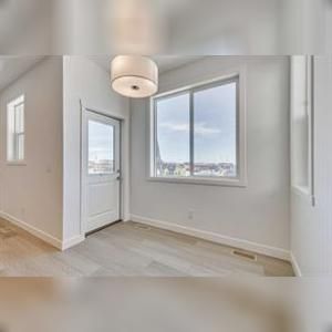3 Bed 3.5 Bath Single Garage Home Belvedere - Photo 3
