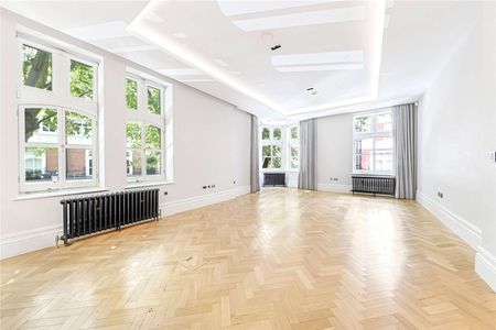 An excellent apartment in an immaculate building with concierge. - Photo 2