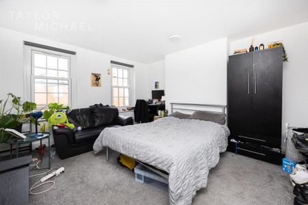 5 bedroom apartment to rent - Photo 5