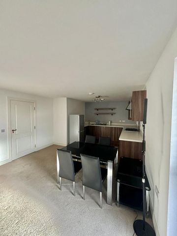 2 bedroom apartment to rent - Photo 3