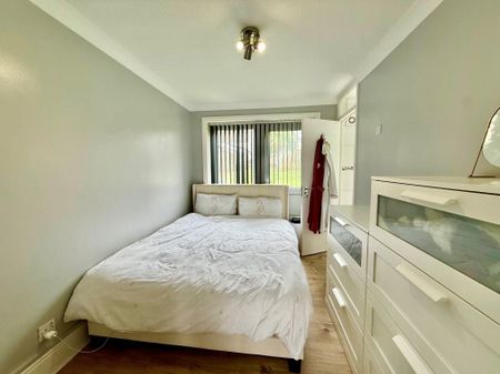 Berners Way, Broxbourne - Photo 4