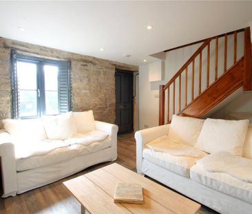 2 bedroom terraced house to rent - Photo 1